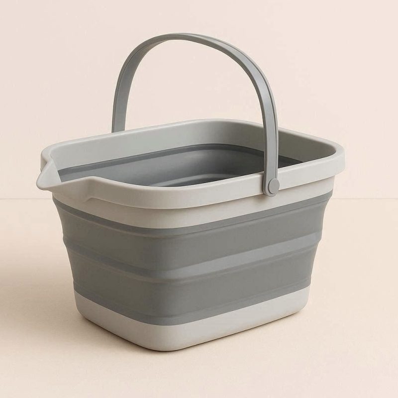 Minimalist Collapsible Cleaning Bucket Reusable Folding Mop Pail With Integrated Pour Spout For Compact Apartment Housekeeping